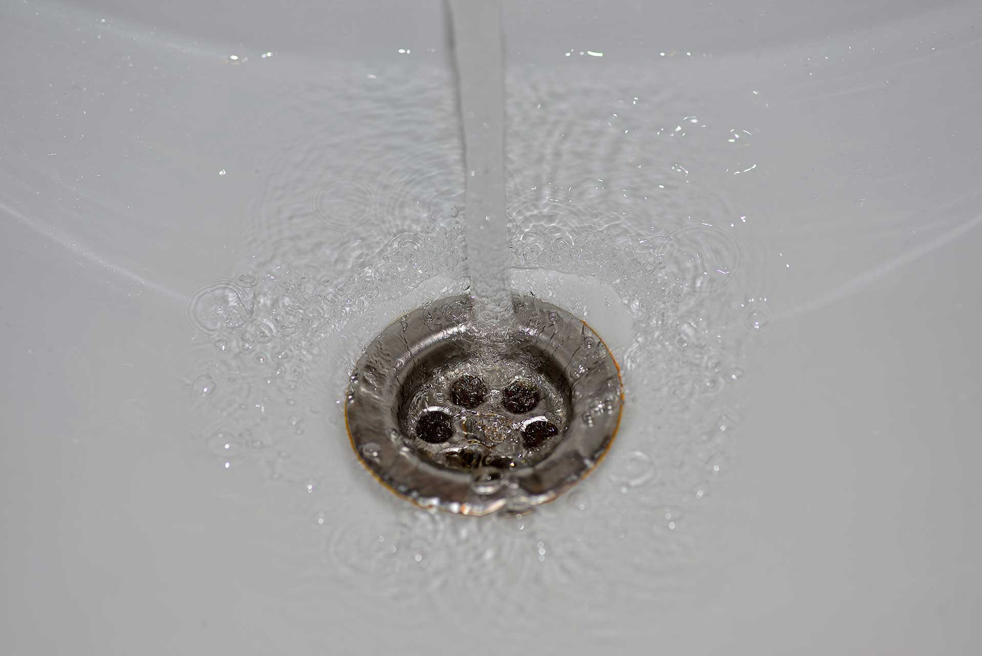 A2B Drains provides services to unblock blocked sinks and drains for properties in Hoyland.